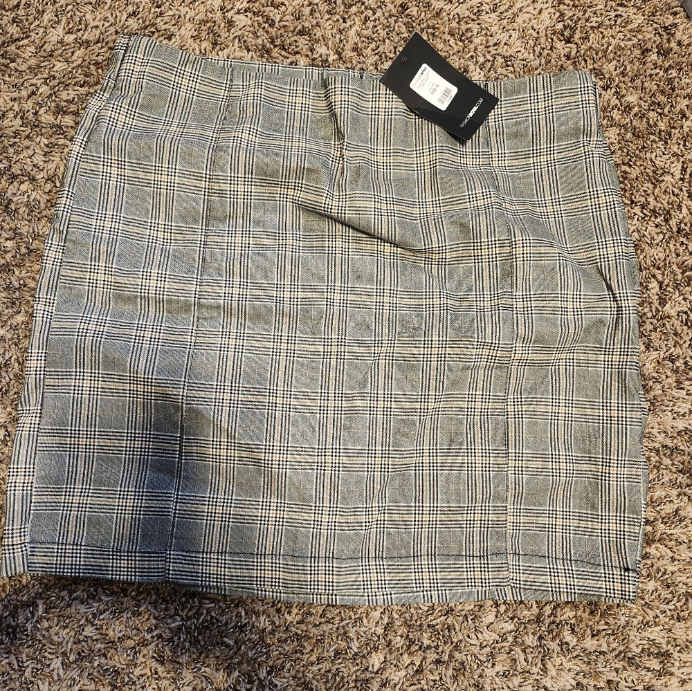 Fall Plaid, Fashion Nova, Plaid Gray Skirt, XL, Stretch, Pull On, NWT